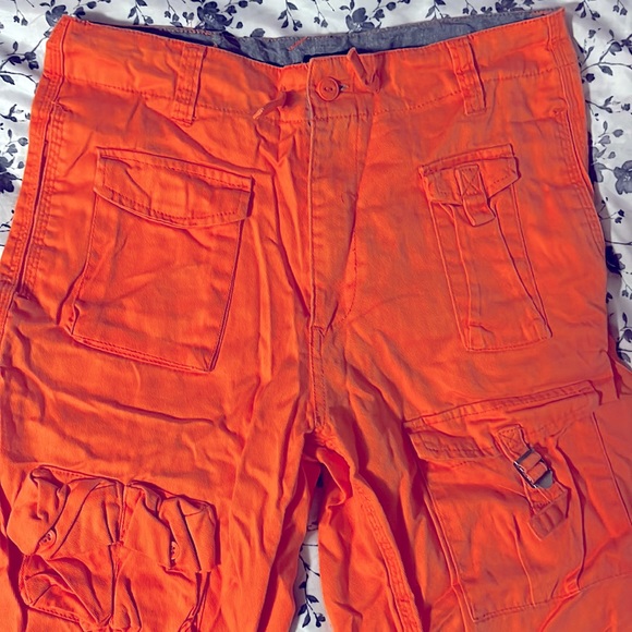 Sean John Orange Shorts - Picture 4 of 5